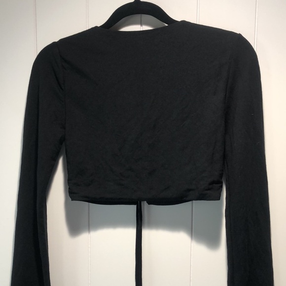 Tiger Mist black crop top long sleeve slight flare sexy festival top lined S - Picture 6 of 9